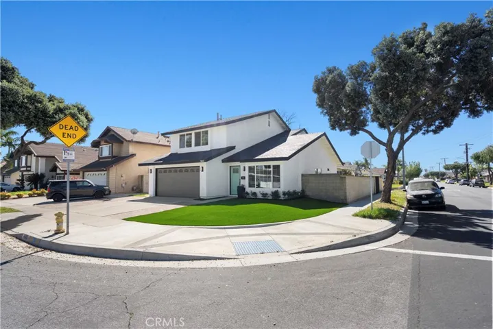 9602 Ives, Bellflower, California 90706