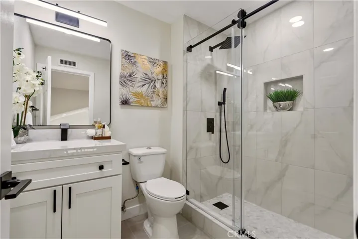 9602 Ives, Bellflower, California 90706