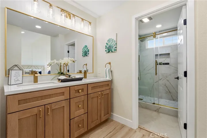 9602 Ives, Bellflower, California 90706