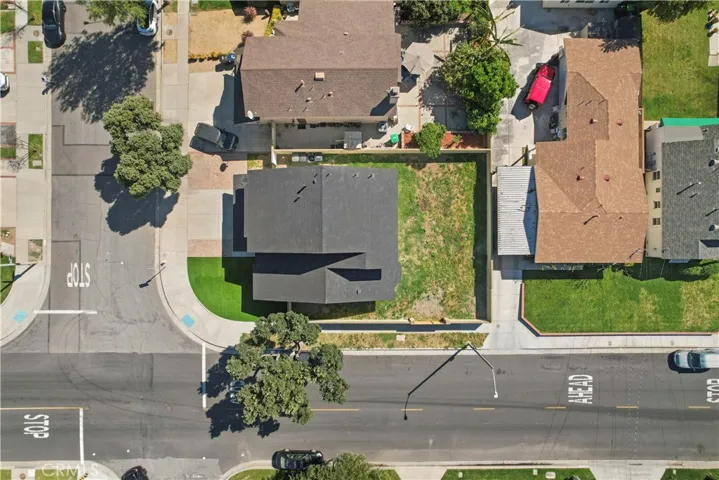 9602 Ives, Bellflower, California 90706