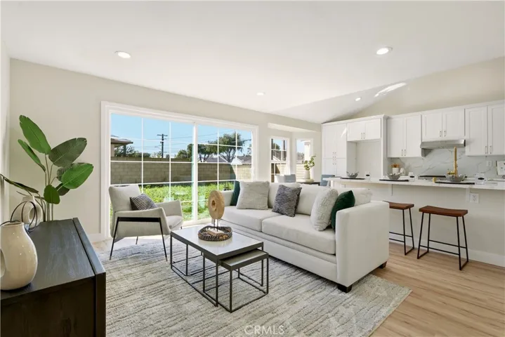 9602 Ives, Bellflower, California 90706