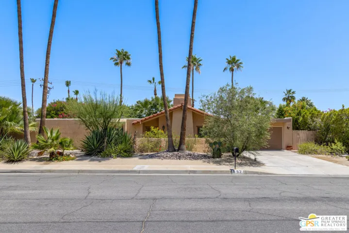 552 N Orchid Tree Lane, Palm Springs, California 92262