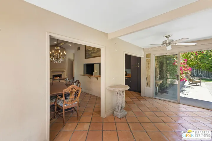 552 N Orchid Tree Lane, Palm Springs, California 92262