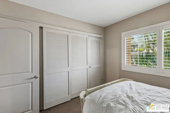 552 N Orchid Tree Lane, Palm Springs, California 92262