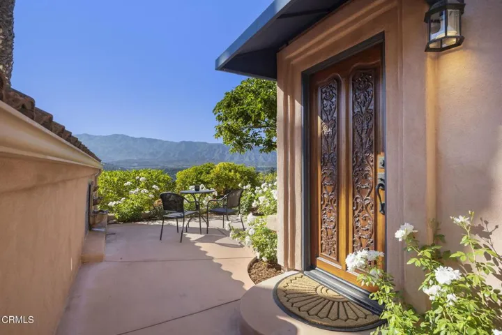 15a-web-or-mls-UpmarketMedia_10920-32