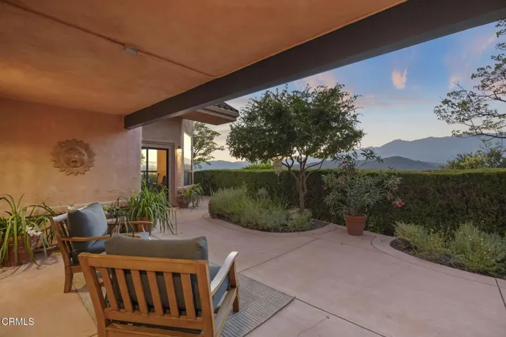 5aaa-web-or-mls-UpmarketMedia_10920_TWI-