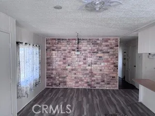 Family room/Dining room