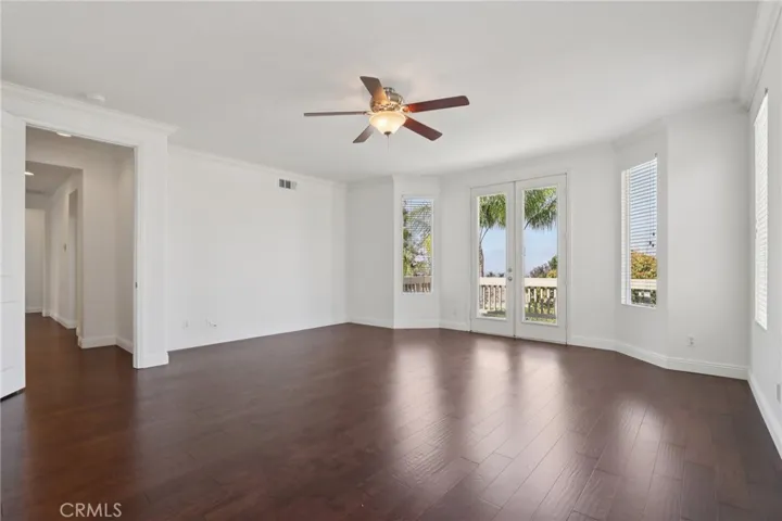 1041 Stanislaus Dr., Corona, California 92881