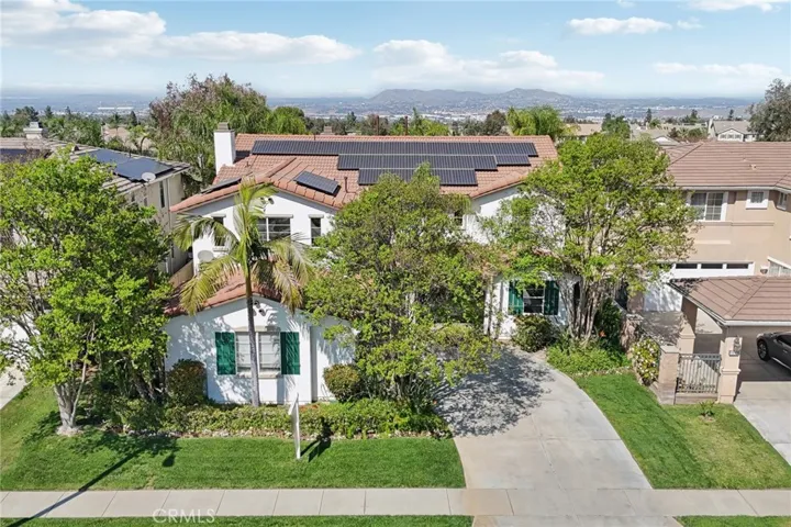 1041 Stanislaus Dr., Corona, California 92881