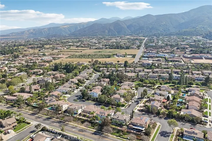 1041 Stanislaus Dr., Corona, California 92881