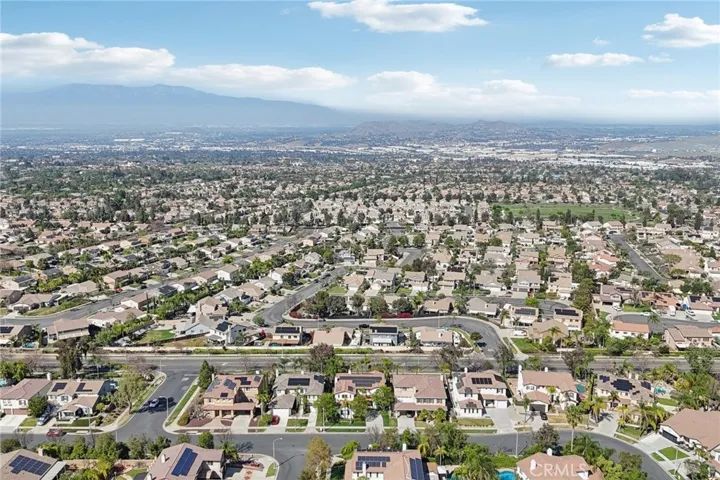 1041 Stanislaus Dr., Corona, California 92881