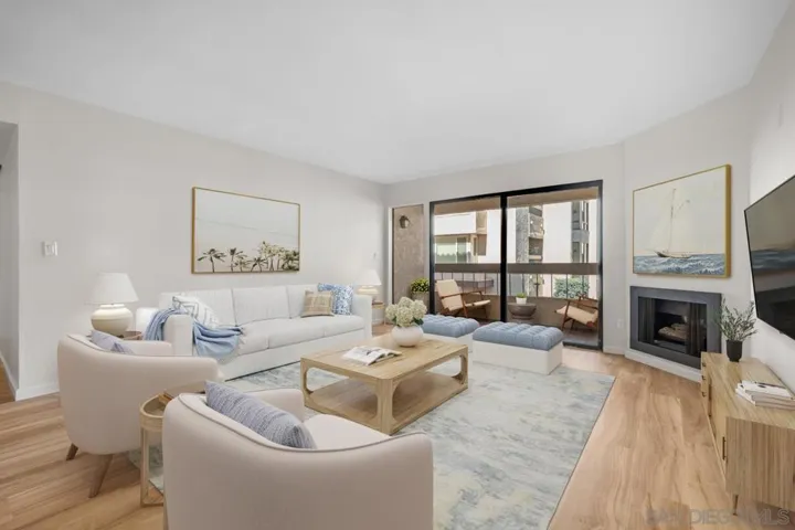 https://zimg.paragon.ice.com/ParagonImages/Property/PA/SDMLS/-519493/14/533/400/8b53eb16384df129d60449420a162c34/3/72463922a5e3deca0f08824218f55790/-519493-2f3436ce-8ce0-4785-b28c-851820082650.JPG