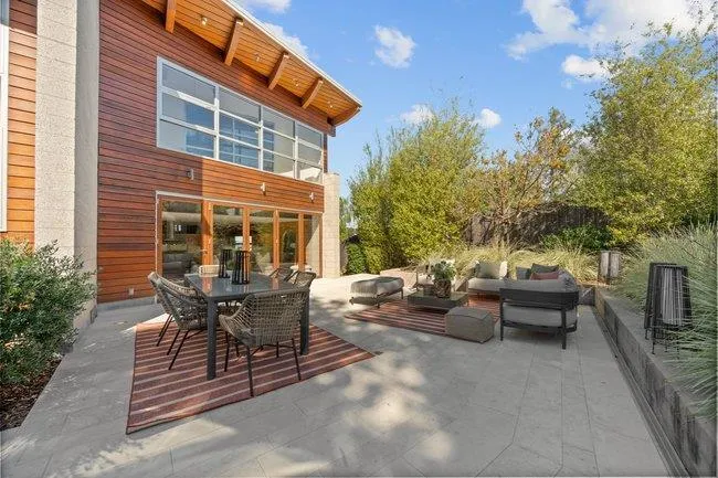 436 Lakeview Way, Redwood City, California 94062