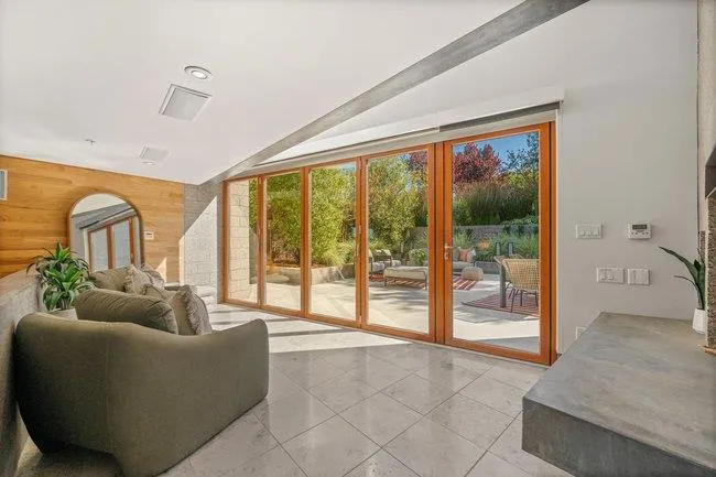 436 Lakeview Way, Redwood City, California 94062