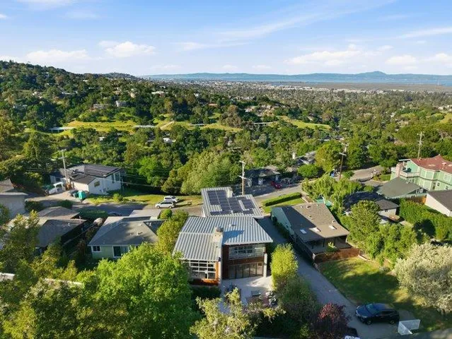 436 Lakeview Way, Redwood City, California 94062