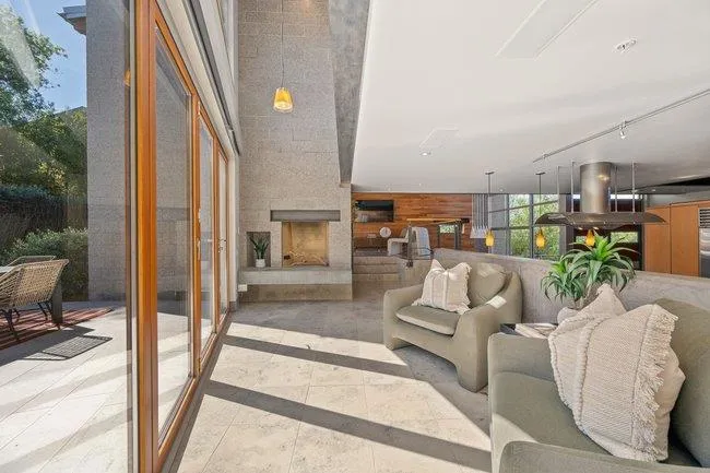 436 Lakeview Way, Redwood City, California 94062
