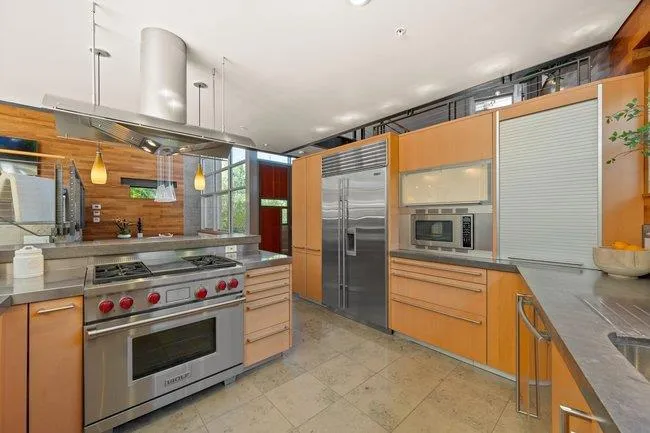 436 Lakeview Way, Redwood City, California 94062