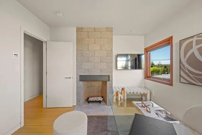 436 Lakeview Way, Redwood City, California 94062