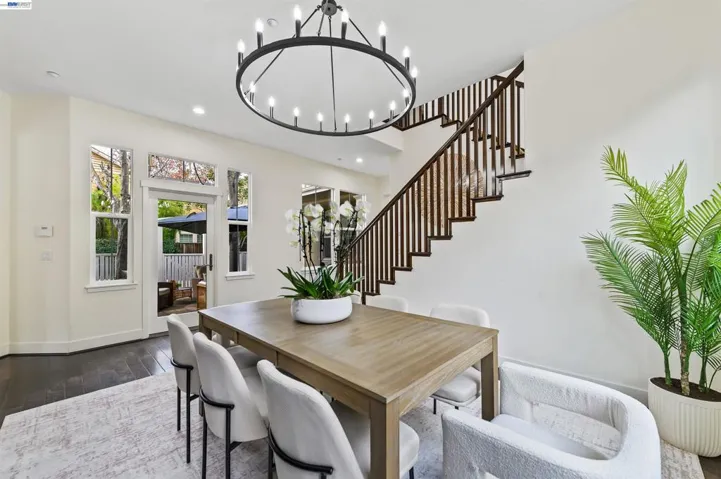 DINING ROOM WITH COURTYARD VIEWS