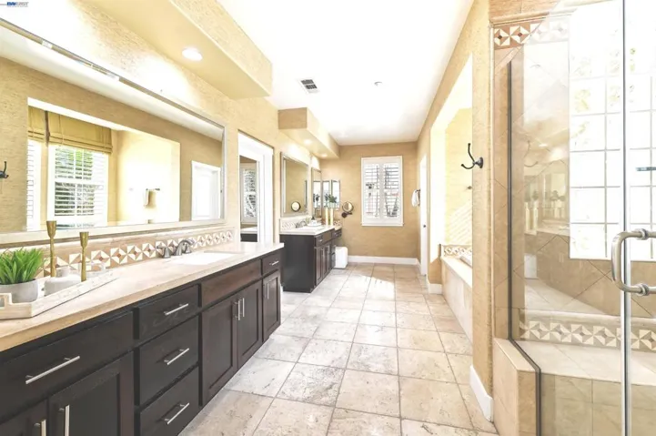 HIGHLY UPGRADED PRIMARY BATHROOM