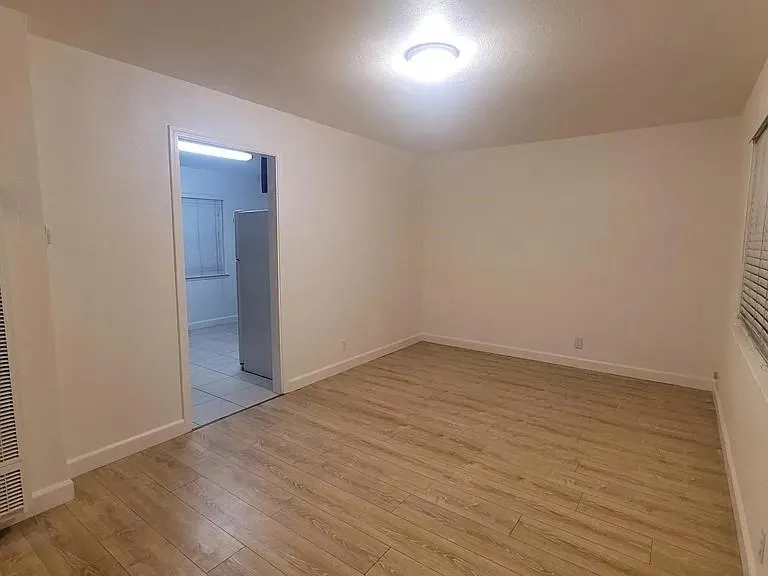 Unit 1122 Living room