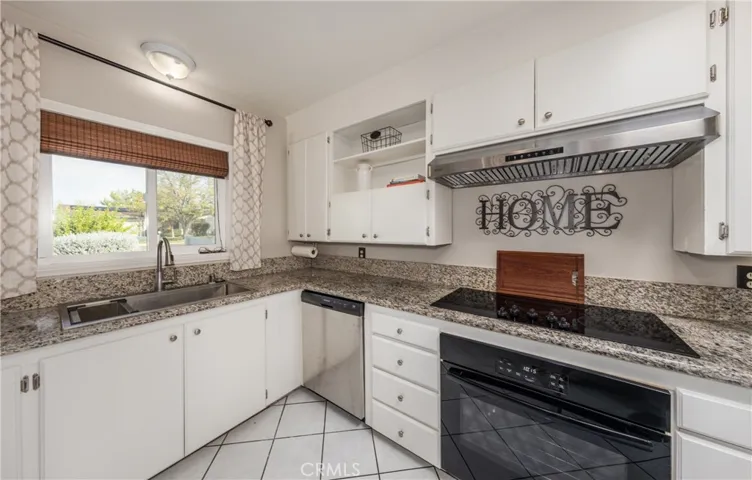 181 Fisher Court, Calimesa, California 92320