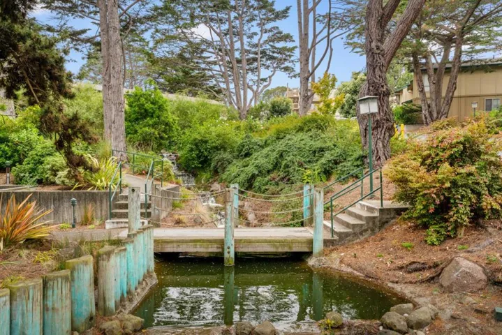 385 Mandarin Drive 11, Daly City, California 94015