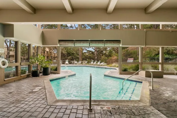 385 Mandarin Drive 11, Daly City, California 94015