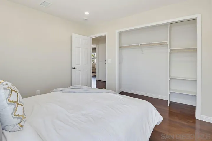6411 Bradford Street, San Diego, California 92115