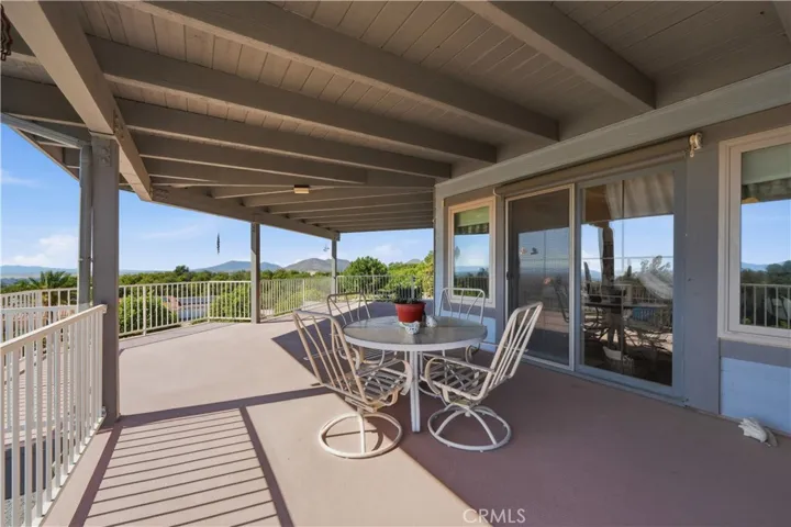 Balcony with Forever Views of Wine Country