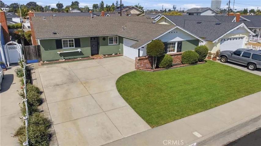 17441 Jefferson Lane, Huntington Beach, California 92647