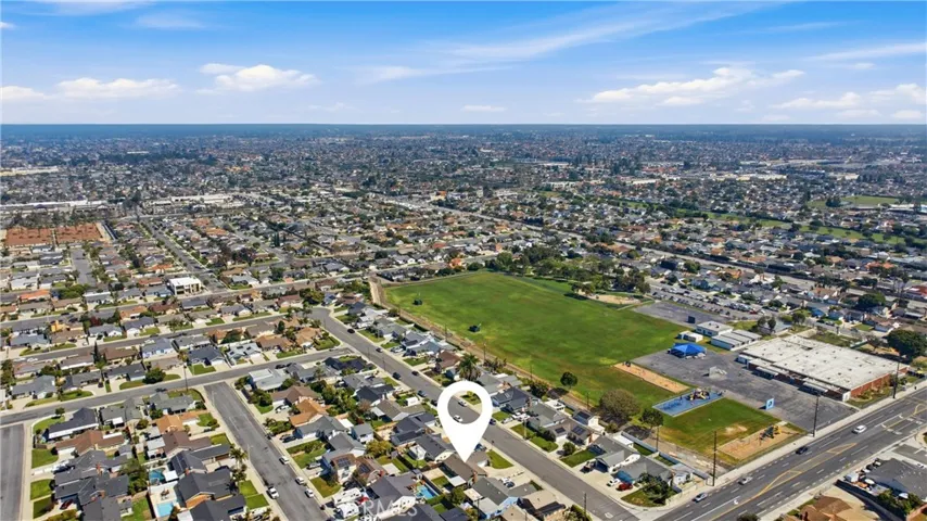 17441 Jefferson Lane, Huntington Beach, California 92647