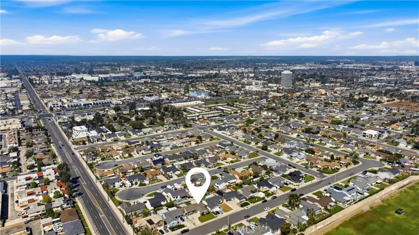 17441 Jefferson Lane, Huntington Beach, California 92647
