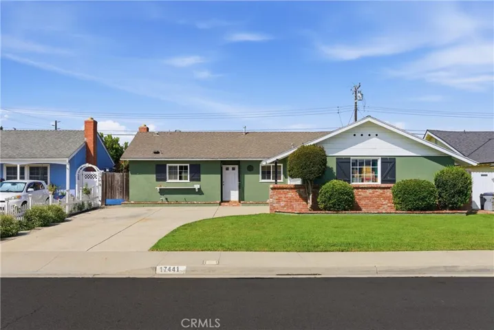 17441 Jefferson Lane, Huntington Beach, California 92647