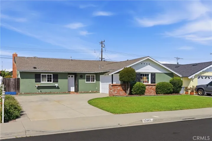17441 Jefferson Lane Huntington Beach