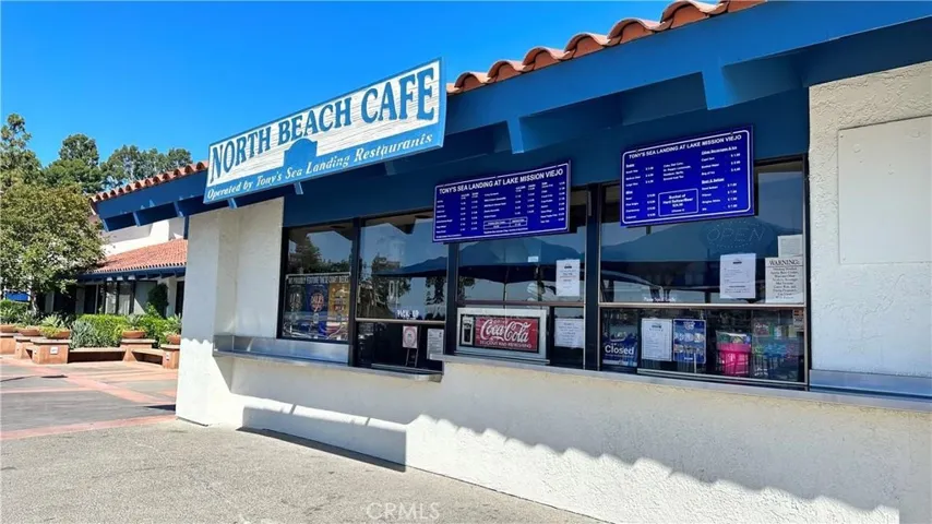 Hungry? You’re covered. Juicy hamburgers, crispy fries, sweet treats, and hands down some of the best soft-serve ice cream in all of Orange County.
