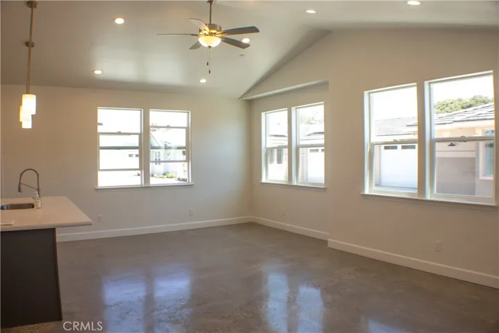1433 Ronald Way, Oceano, California 93445