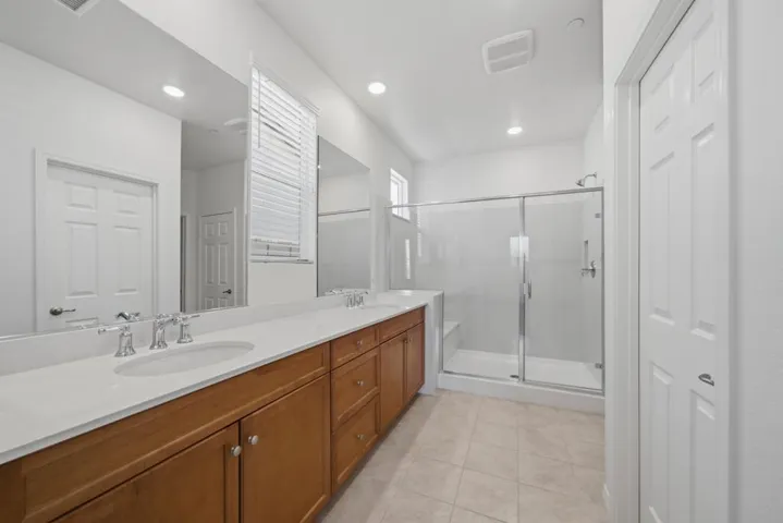 25-Primary Bathroom