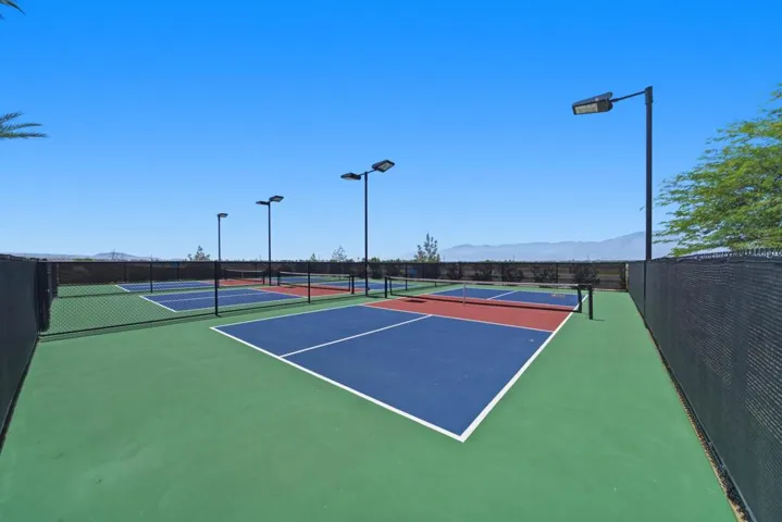 41-Pickleball Courts
