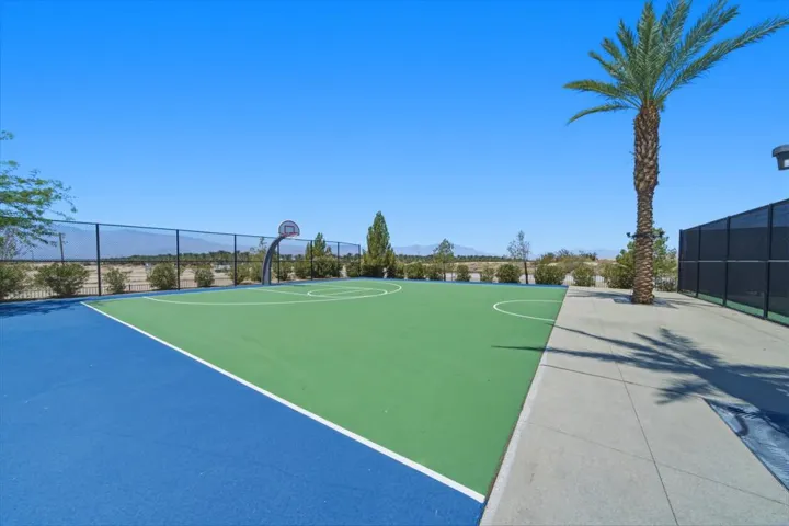 43-Basketball Court