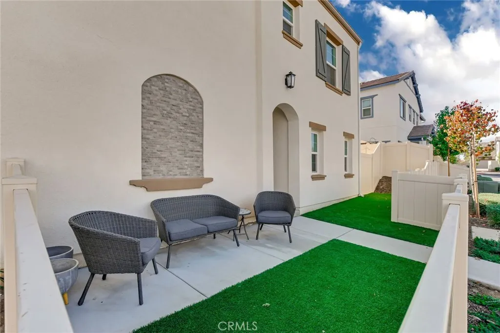 Gated Front Yard