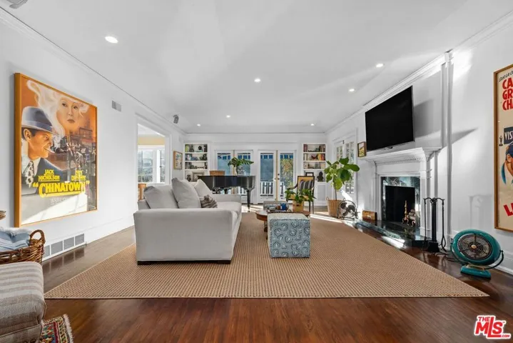 2109 Castilian Drive, Los Angeles, California 90068