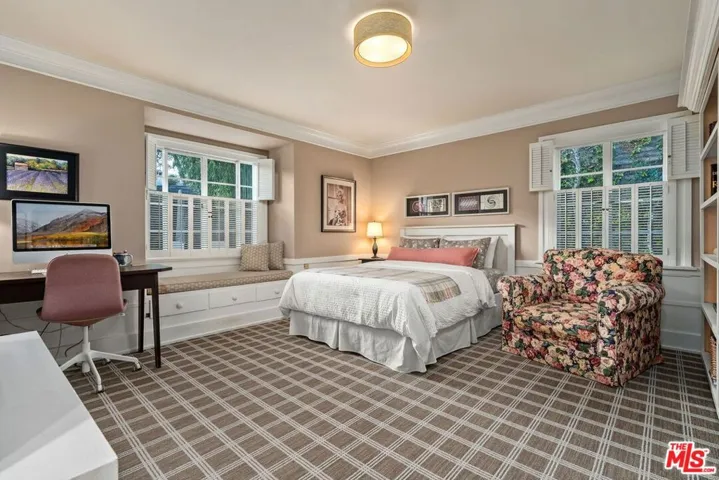 2109 Castilian Drive, Los Angeles, California 90068