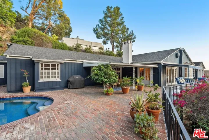 2109 Castilian Drive, Los Angeles, California 90068