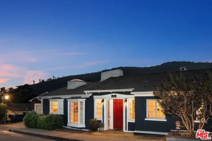 2109 Castilian Drive, Los Angeles, California 90068