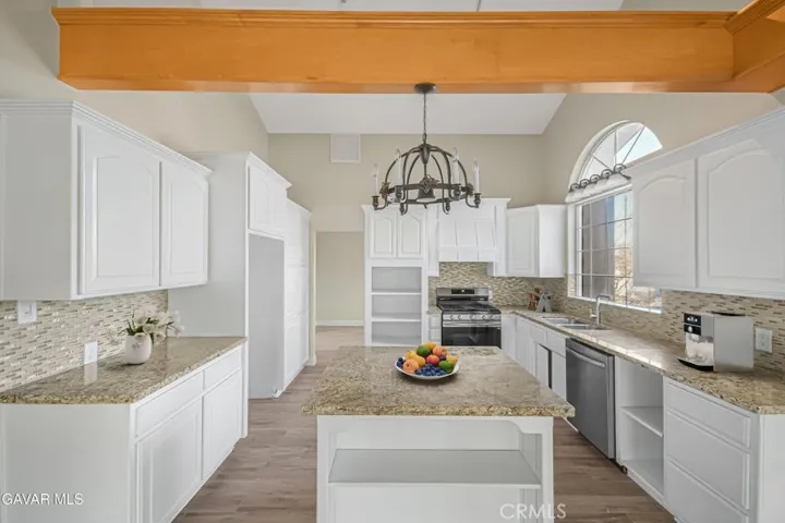 4621 W West Avenue K12, Lancaster, California 93536