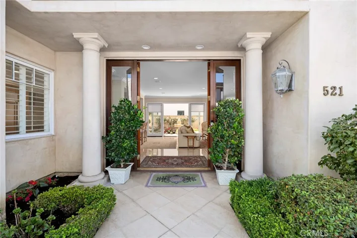 521 Via Lido Nord, Newport Beach, California 92663