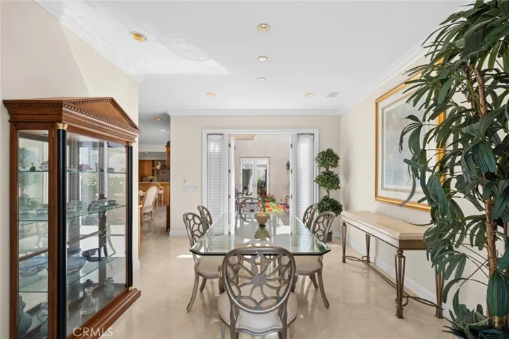 521 Via Lido Nord, Newport Beach, California 92663
