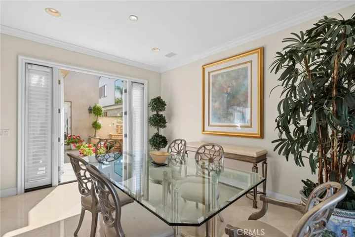 521 Via Lido Nord, Newport Beach, California 92663