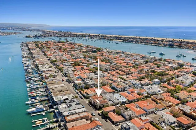 521 Via Lido Nord, Newport Beach, California 92663